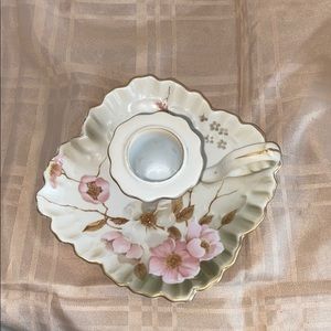 Vintage Victorian Garden “Dogwood” pattern by hummelwerk finger loop candlestick